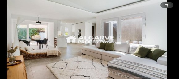 3 bedrooms Townhouse in Quarteira, Portugal No. 352639 2