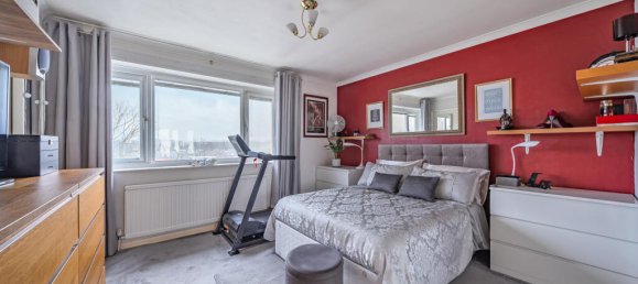 Duplex independente T2 em London, United Kingdom N.º 7742 20