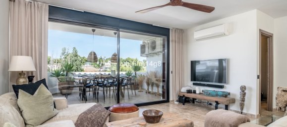 3 bedrooms Penthouse in Marbella, Spain No. 146877 4