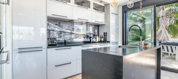 3 bedrooms Penthouse in Marbella, Spain No. 146877 21