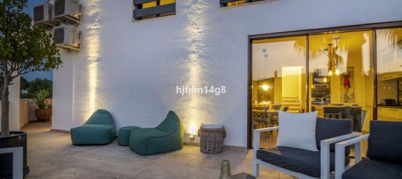 3 bedrooms Penthouse in Marbella, Spain No. 146877 57