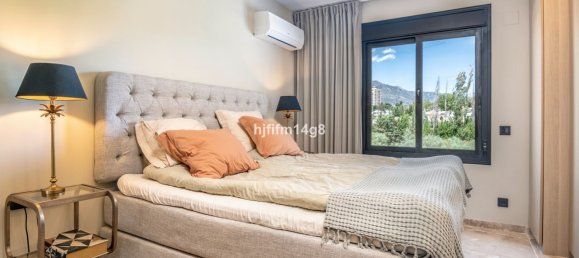 3 bedrooms Penthouse in Marbella, Spain No. 146877 10