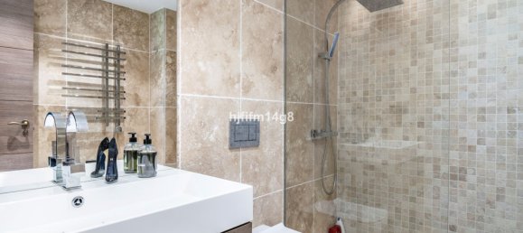 3 bedrooms Penthouse in Marbella, Spain No. 146877 12