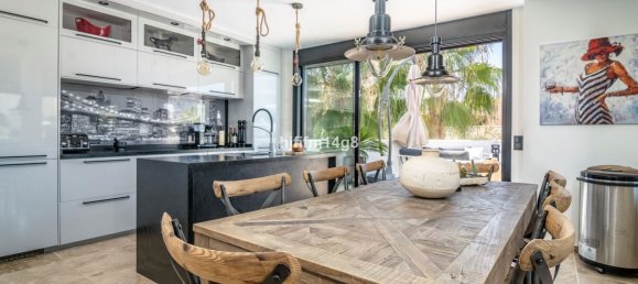 3 bedrooms Penthouse in Marbella, Spain No. 146877 17