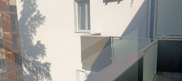 3 bedrooms Apartment in Bari, Italy No. 21033 30