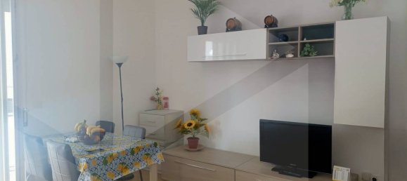 3 bedrooms Apartment in Bari, Italy No. 21033 22