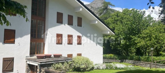 3 Schlafzimmer Wohnung in Courmayeur, Italy, Nr. 123344 48