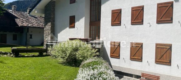 3 Schlafzimmer Wohnung in Courmayeur, Italy, Nr. 123344 44