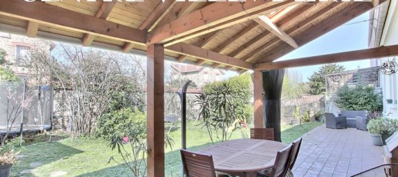 Villa de 4 dormitorios en Argenteuil, France No. 194228 8