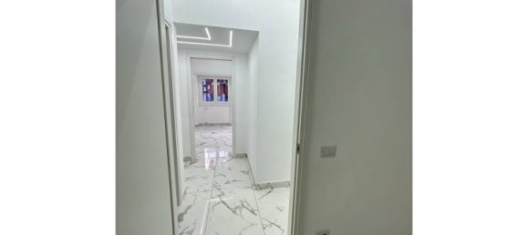 3 bedrooms Apartment in Rome, Italy No. 16665 12
