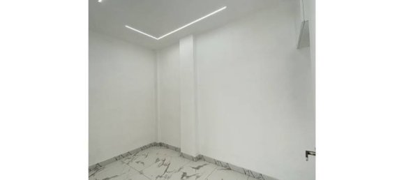 3 bedrooms Apartment in Rome, Italy No. 16665 3