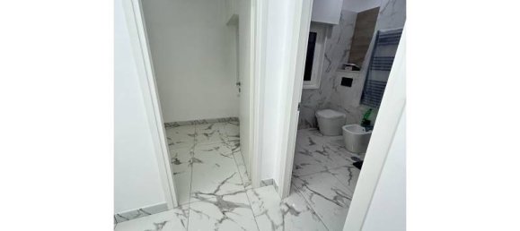 3 bedrooms Apartment in Rome, Italy No. 16665 18