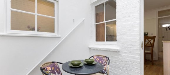 2 Schlafzimmer Haus in Richmond, United Kingdom, Nr. 8971 16