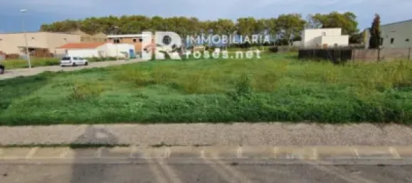  Land in Garriguella, Spain No. 73571 24