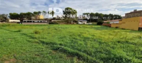  Land in Garriguella, Spain No. 73571 18