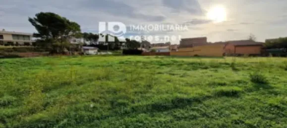  Land in Garriguella, Spain No. 73571 23