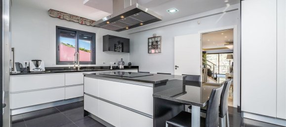 3 غرف نوم منزل في Machico, Portugal رقم 141133 11