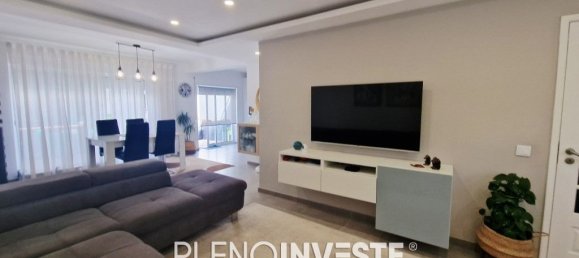 4 Schlafzimmer Haus in Corroios, Portugal, Nr. 306679 12