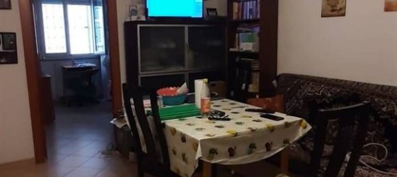 3 rooms Apartment in Vigevano, Italy No. 167753 2