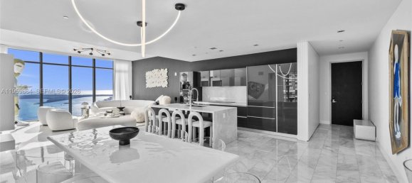 3 chambres propriété commerciale à vendre à Miami, Miami-Dade, Florida, USA № 615619 25