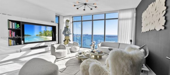 3 chambres propriété commerciale à vendre à Miami, Miami-Dade, Florida, USA № 615619 27