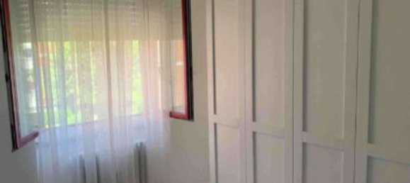 4 rooms Apartment in Limbiate, Italy No. 288242 7