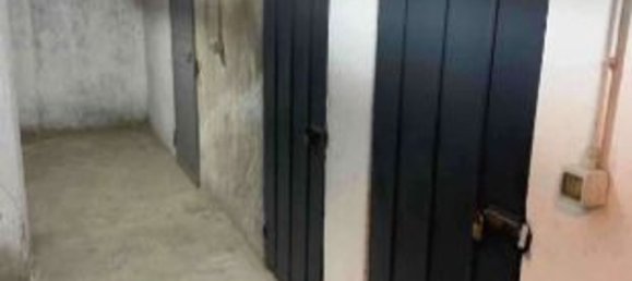 4 rooms Apartment in Limbiate, Italy No. 288242 13