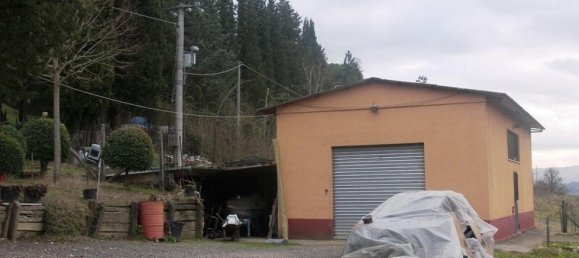 Studio in Chiusi, Italy No. 1489 5