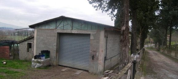 Studio in Chiusi, Italy No. 1489 6