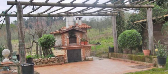 Studio in Chiusi, Italy No. 1489 8