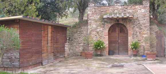 Studio in Chiusi, Italy No. 1489 9