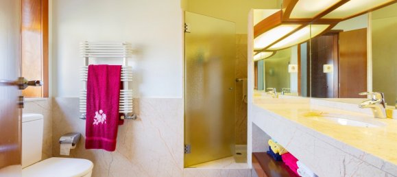 6 bedrooms Villa in Vila Nova de Gaia, Portugal No. 183764 28