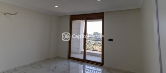 Penthouse 3+1 in Antalya, Turkey No. 6235 4