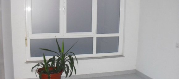 400m² Office in Oviedo, Spain No. 149754 9