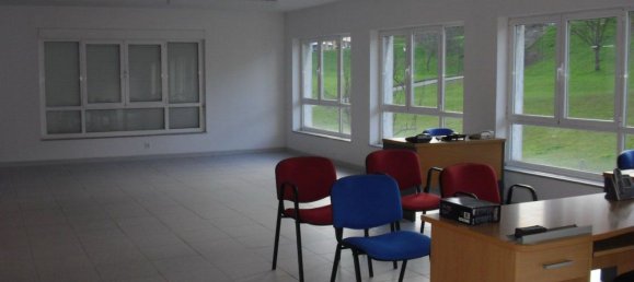 400m² Office in Oviedo, Spain No. 149754 5