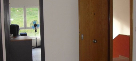 400m² Office in Oviedo, Spain No. 149754 8