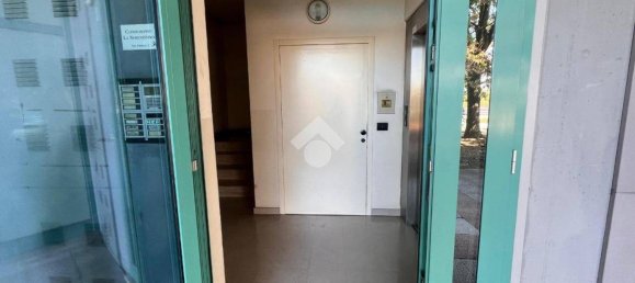 94m² Office in Pianiga, Italy No. 283131 17