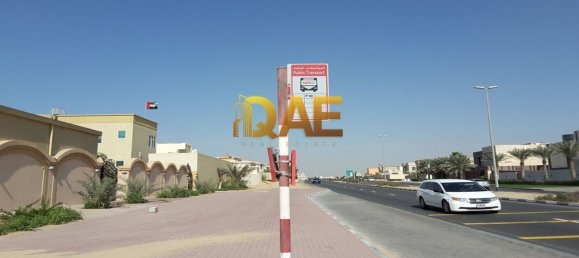 4 bedrooms Villa in Dubai, UAE No. 6694 3