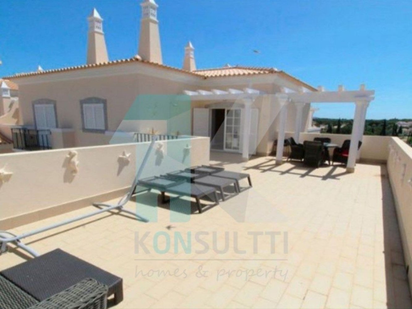 3 Schlafzimmer Doppelhaus in Quarteira, Portugal, Nr. 61859