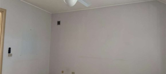 5 rooms House in Romagnano Sesia, Italy No. 285666 24