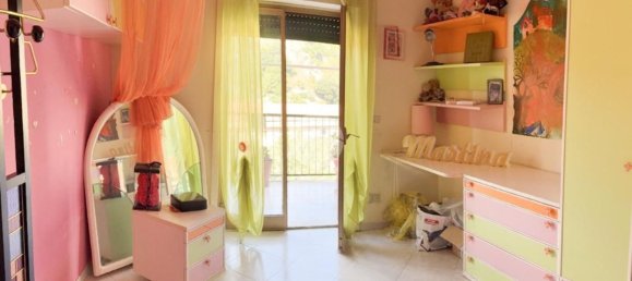 4 غرف نوم شقة في Messina, Italy رقم 346283 19