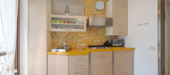 3 rooms Apartment in Soiano del Lago, Italy No. 154998 10