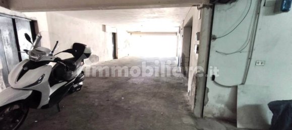 24m² Garage in San Gregorio di Catania, Italy No. 364468 4