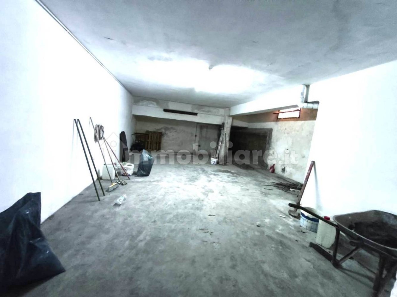 24m² Garage in San Gregorio di Catania, Italy No. 364468