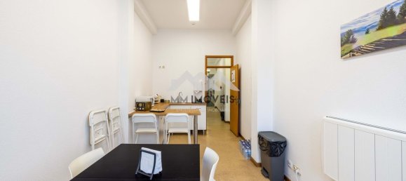 322m² Building in Porto, Portugal No. 145275 11