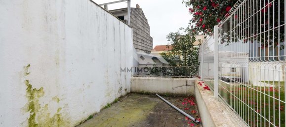 322m² Building in Porto, Portugal No. 145275 40