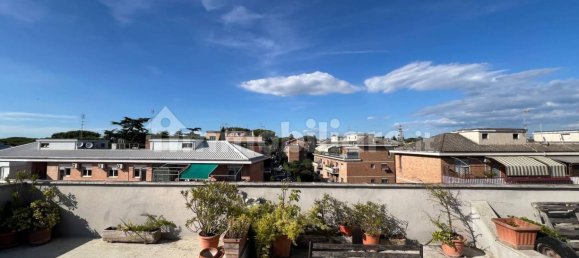 Ático de 1 dormitorio en Rome, Italy No. 379895 23