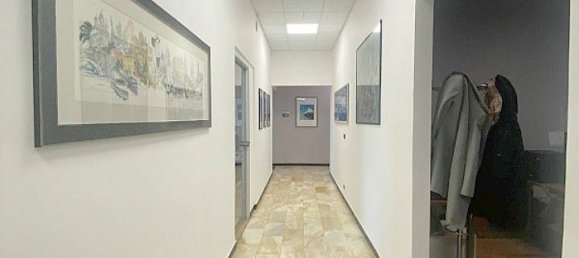 Bureau à Genoa, Italy 402m² No. 63412 3