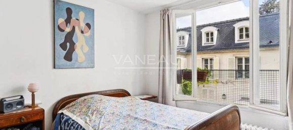 3 bedrooms Duplex in Paris, France No. 110714 12