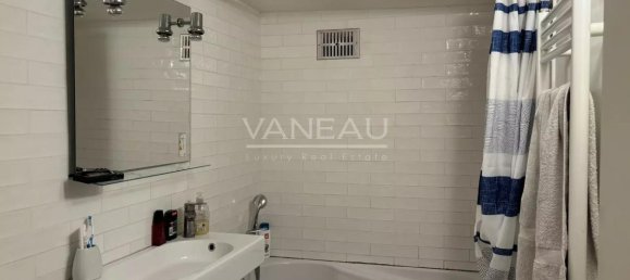 3 bedrooms Duplex in Paris, France No. 110714 15